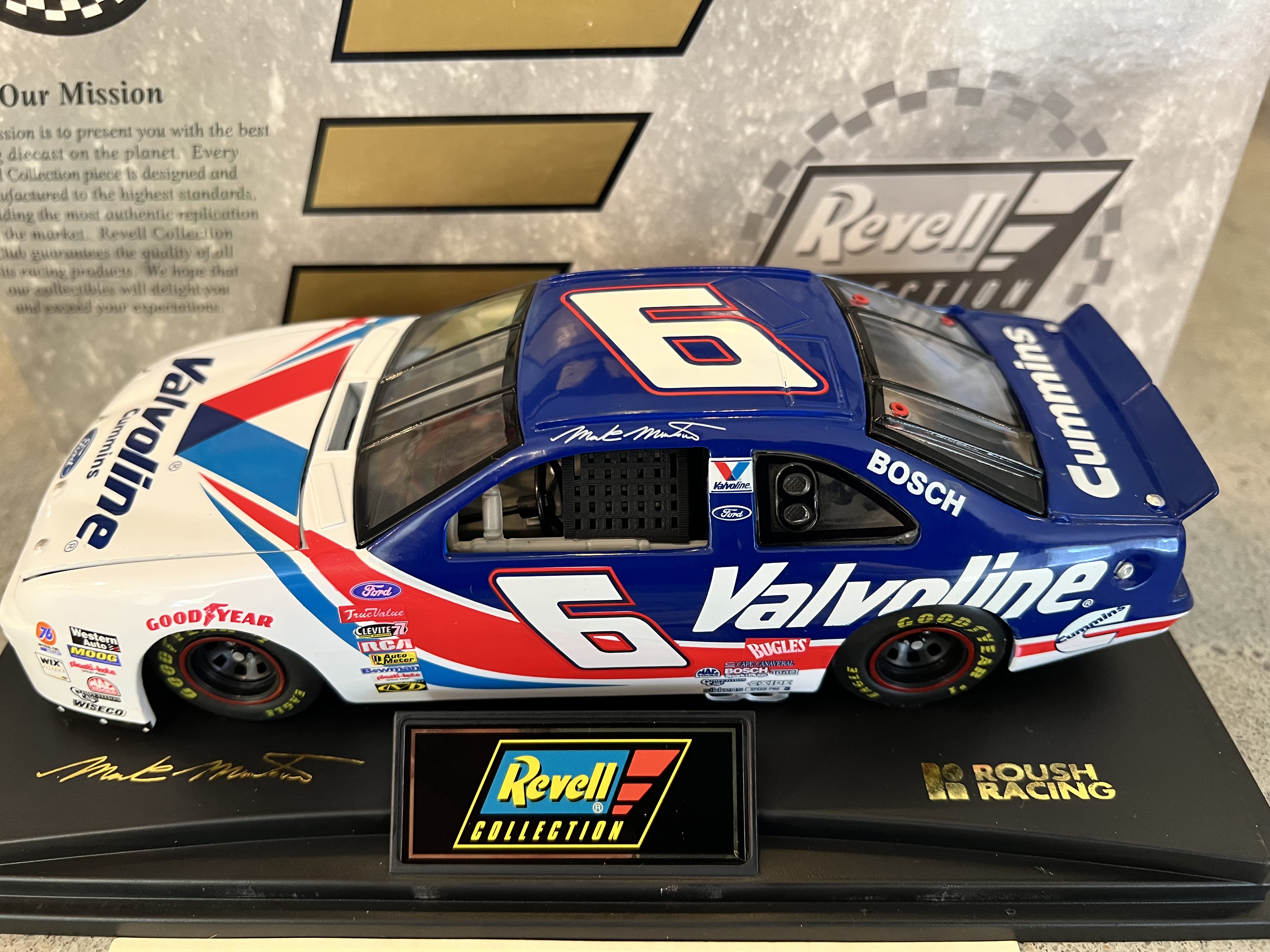 1997 Mark Martin #6 Valvoline Thunderbird Revell Club 1:24 1 of 1596