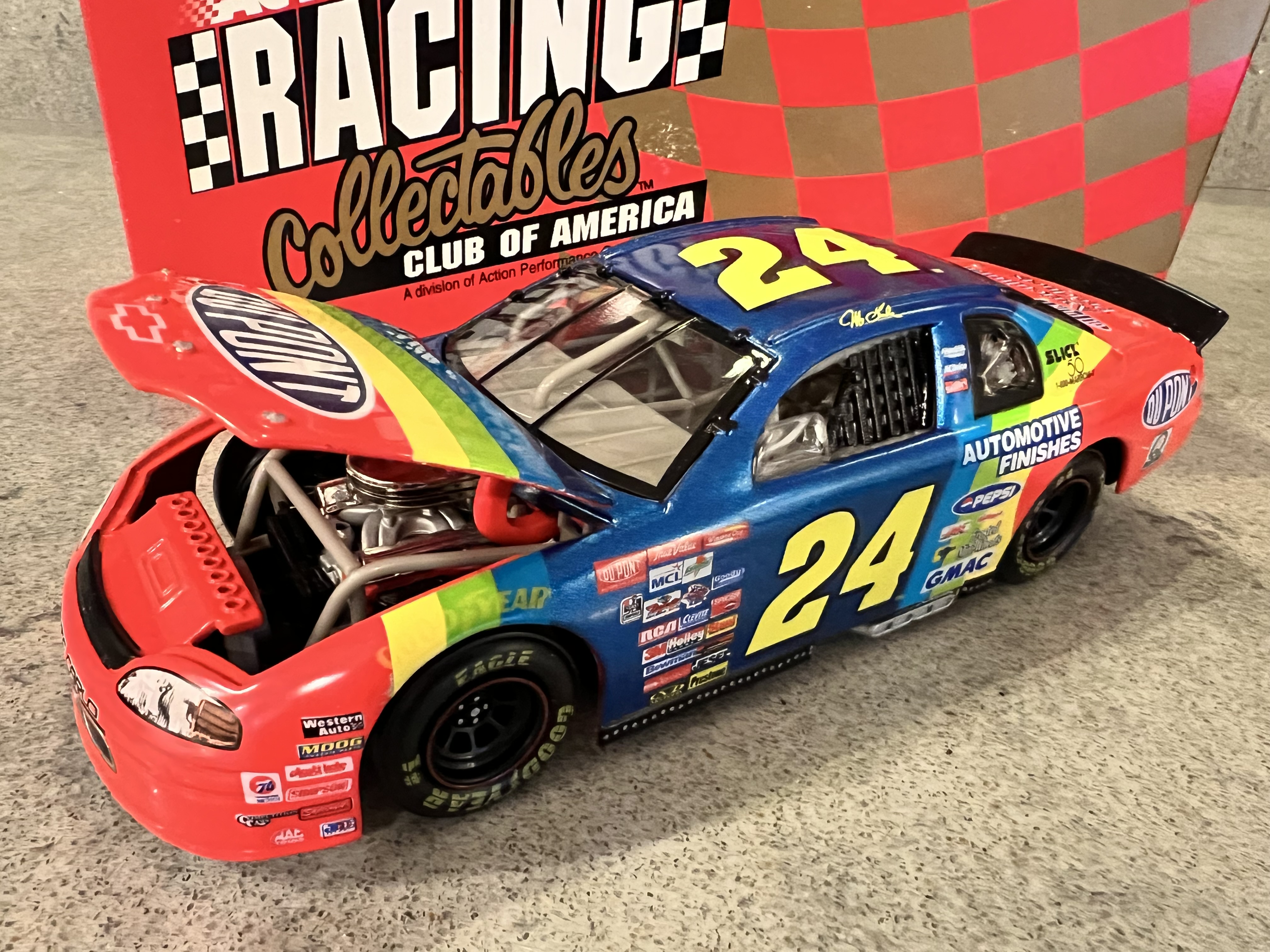 1998 Jeff Gordon #24 DuPont Monte Carlo - Action 1:24 CWB