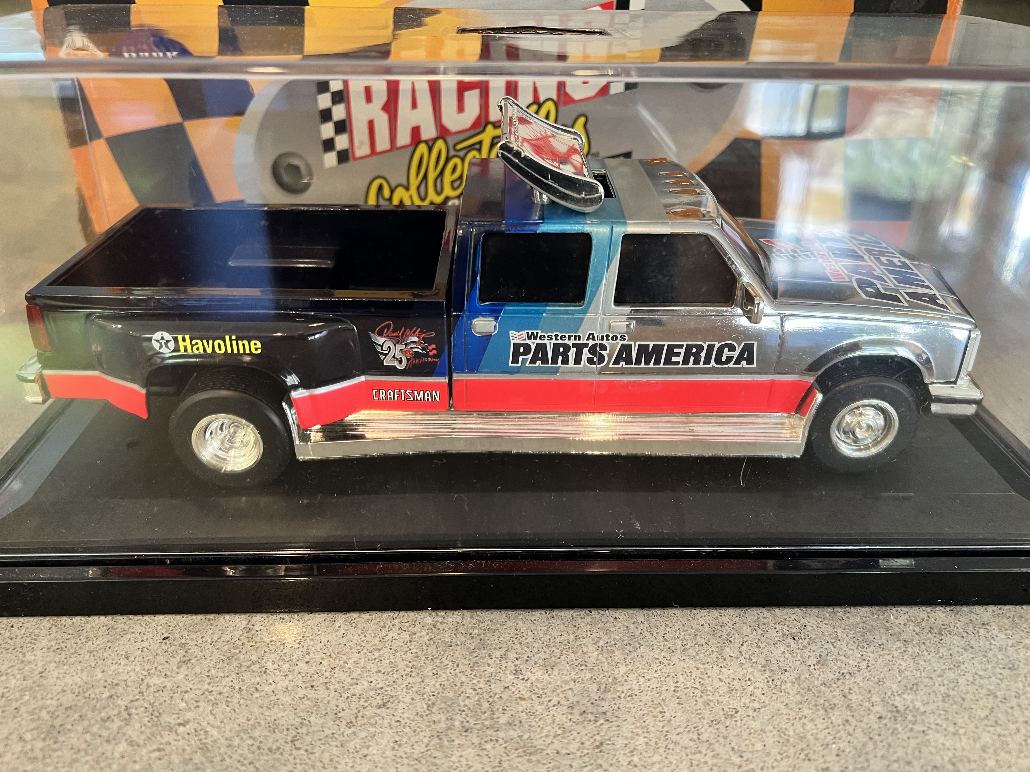 1997 Darrell Waltrip Parts America Dully Bank - RCCA 1:24
