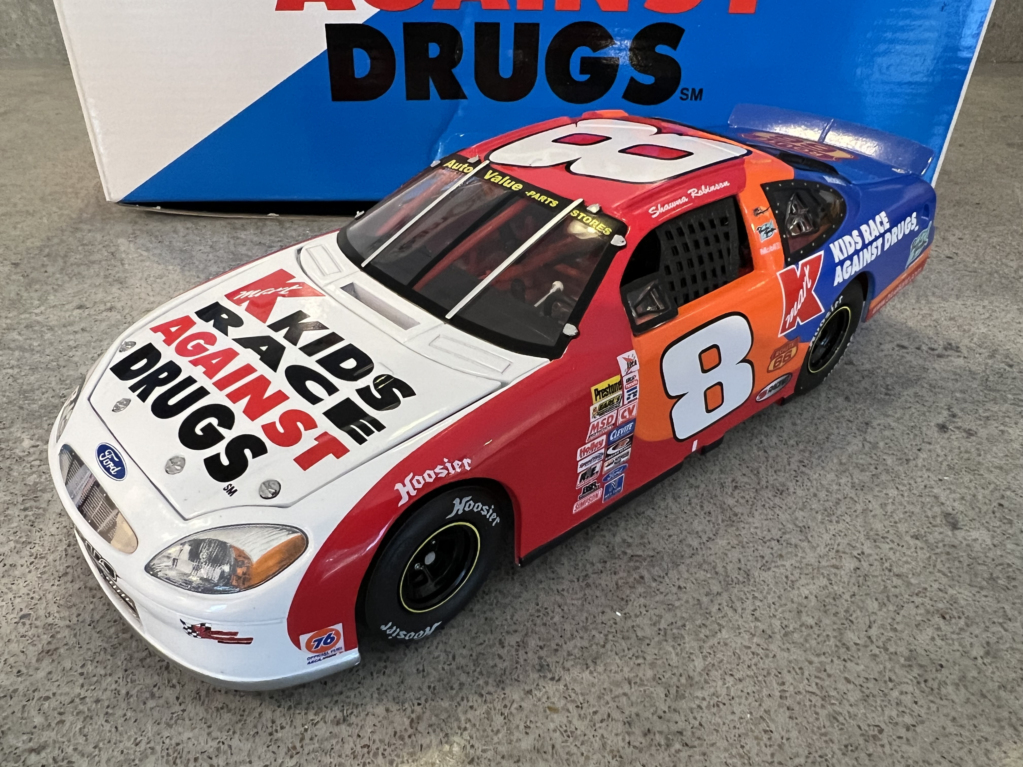 2000 Shawna Robinson #8 Kids Race Against Drugs - Owners Series 1 of 2340