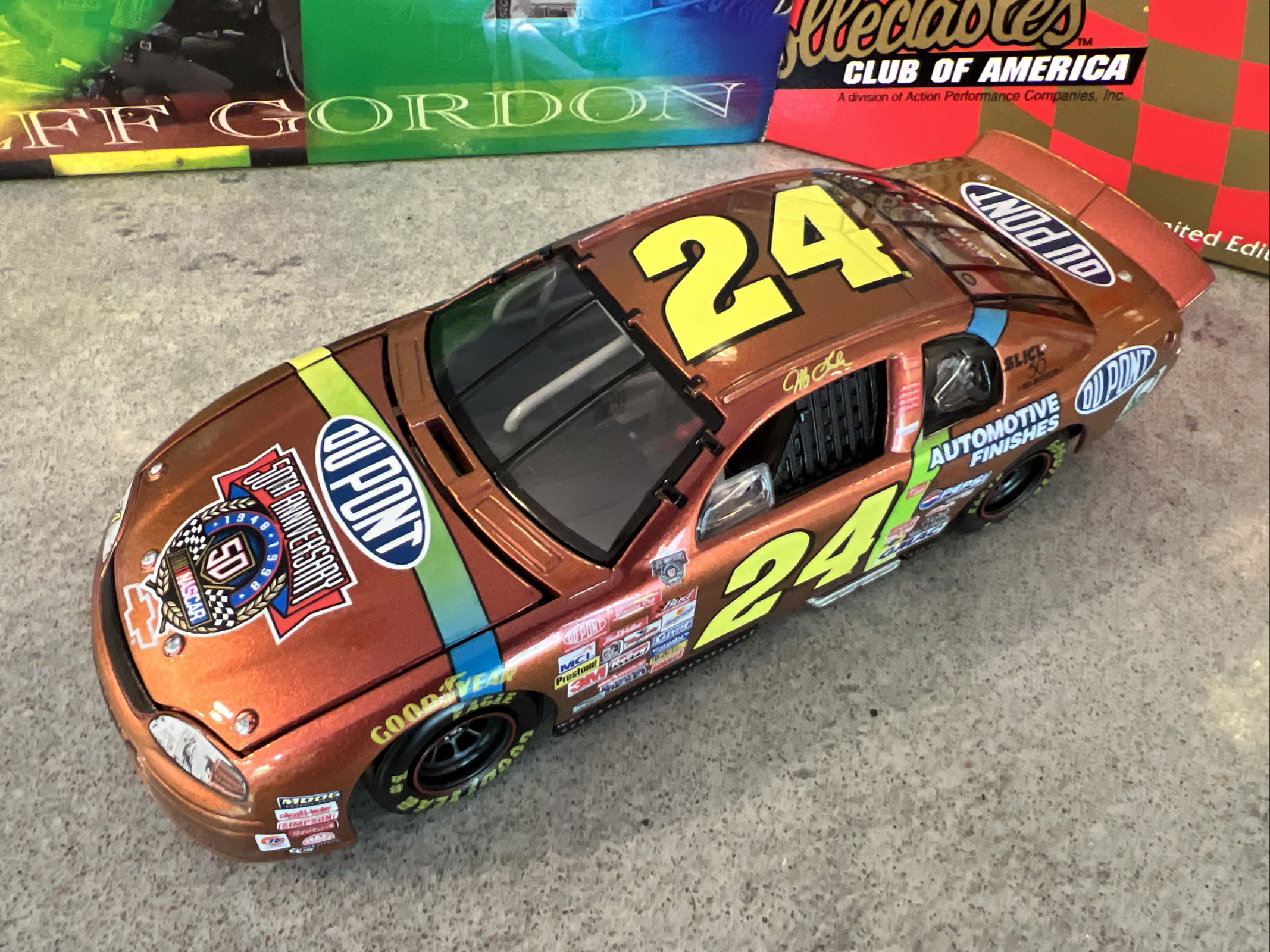 1998 Jeff Gordon #24 - Dupont Chromalusion Monte Carlo Clear Window Bank