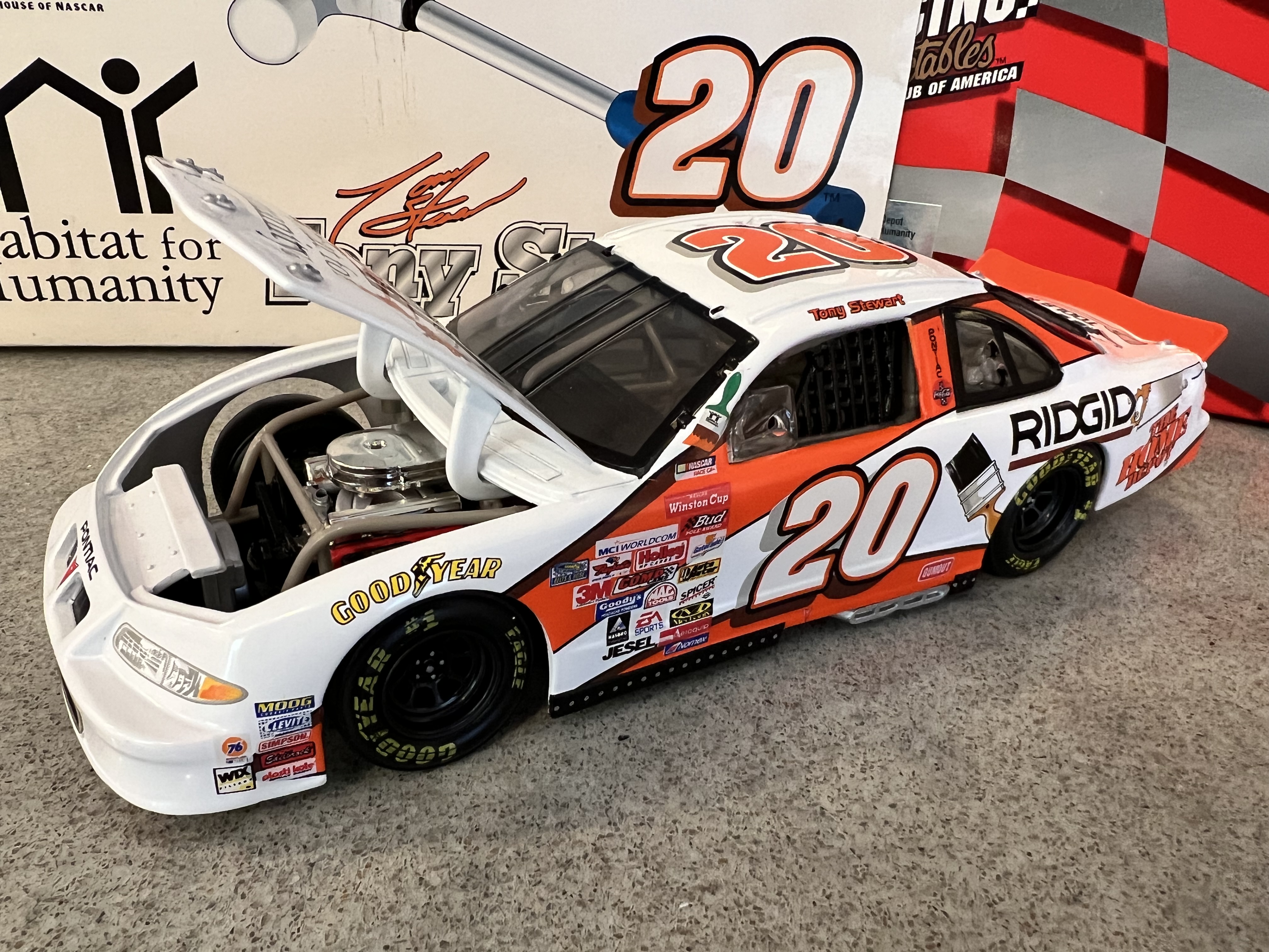 1999 Tony Stewart #20 Home Depot Habitat Clear Window Bank Action 1:24