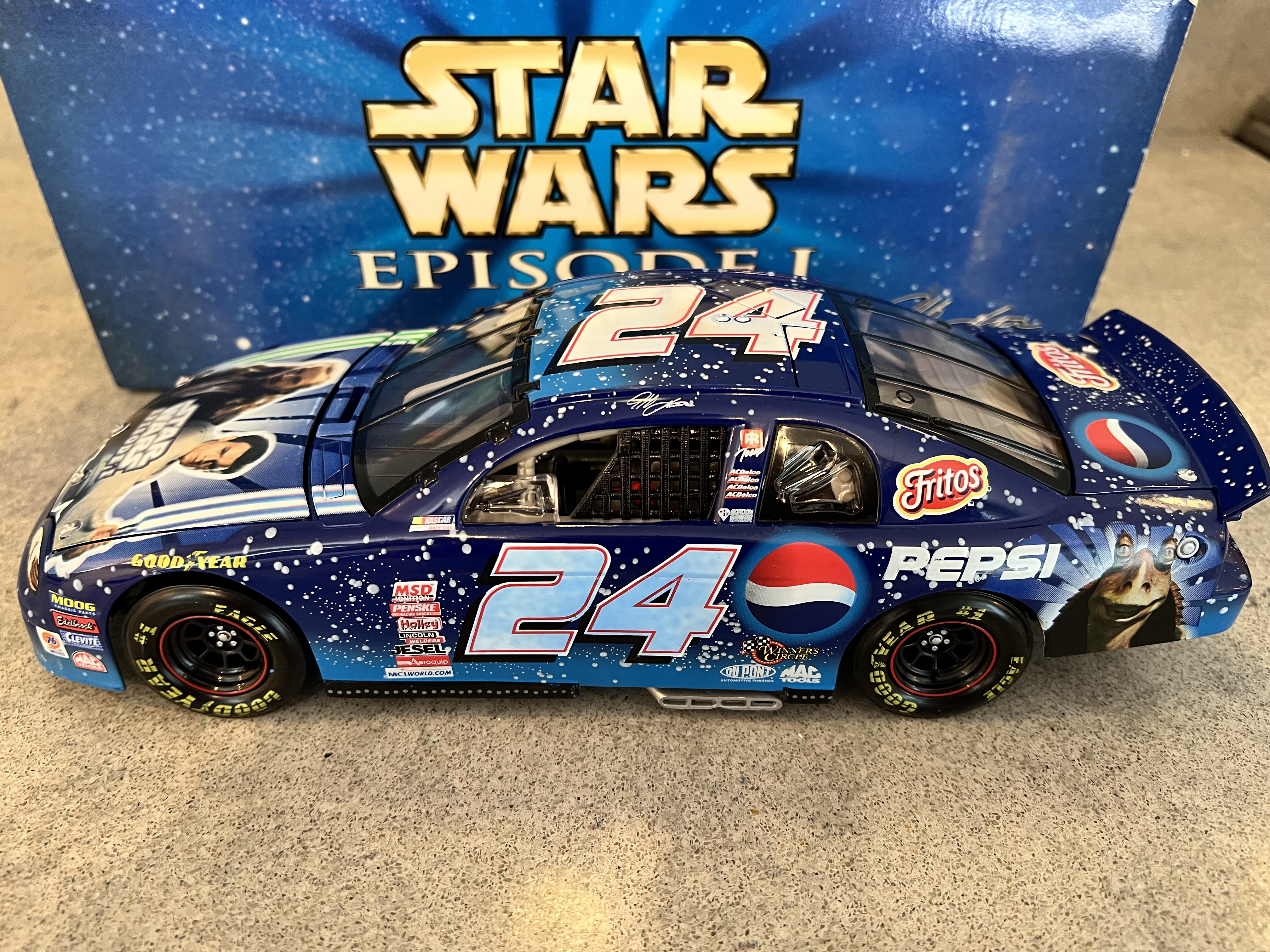 1999 Jeff Gordon #24 Star Wars Monte Carlo - Action 1:18