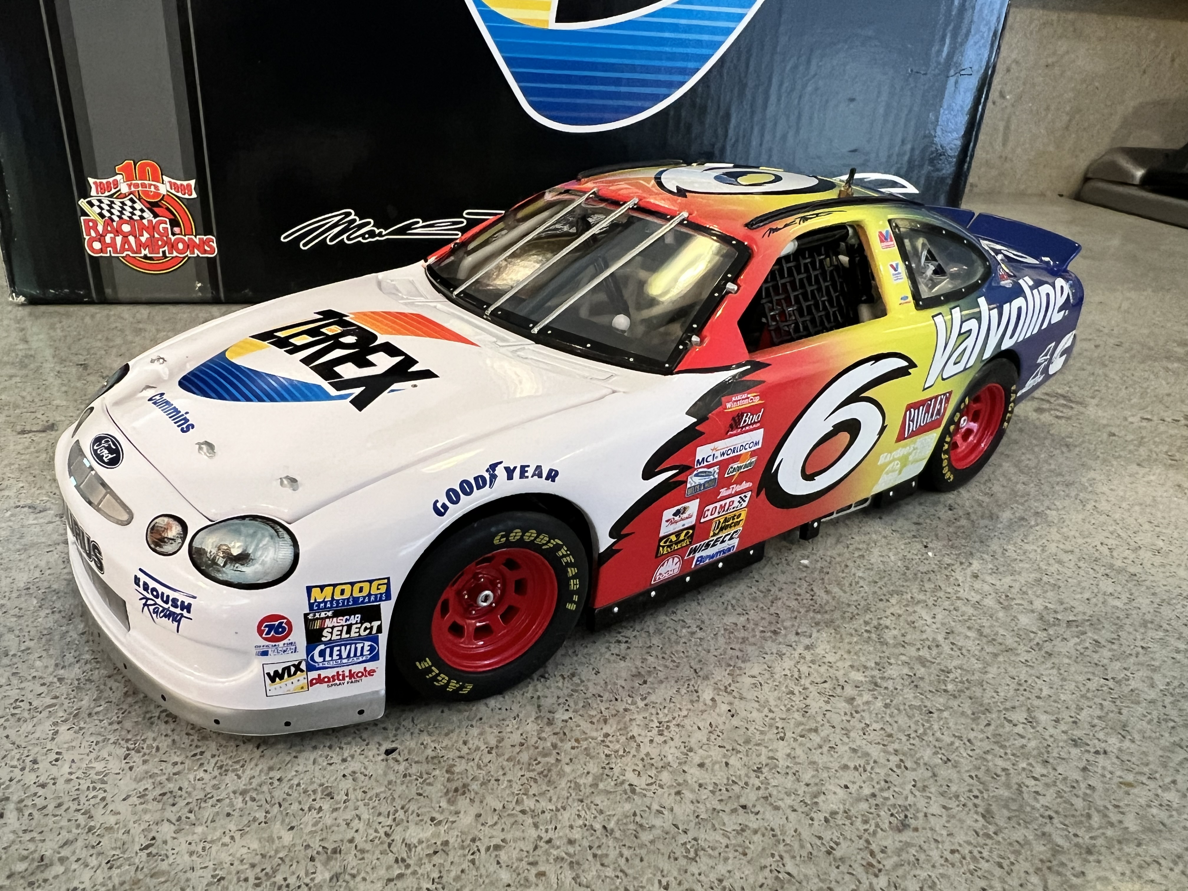 1999 Mark Martin #6 Zerex Ford Racing Champions Authentic 1:24