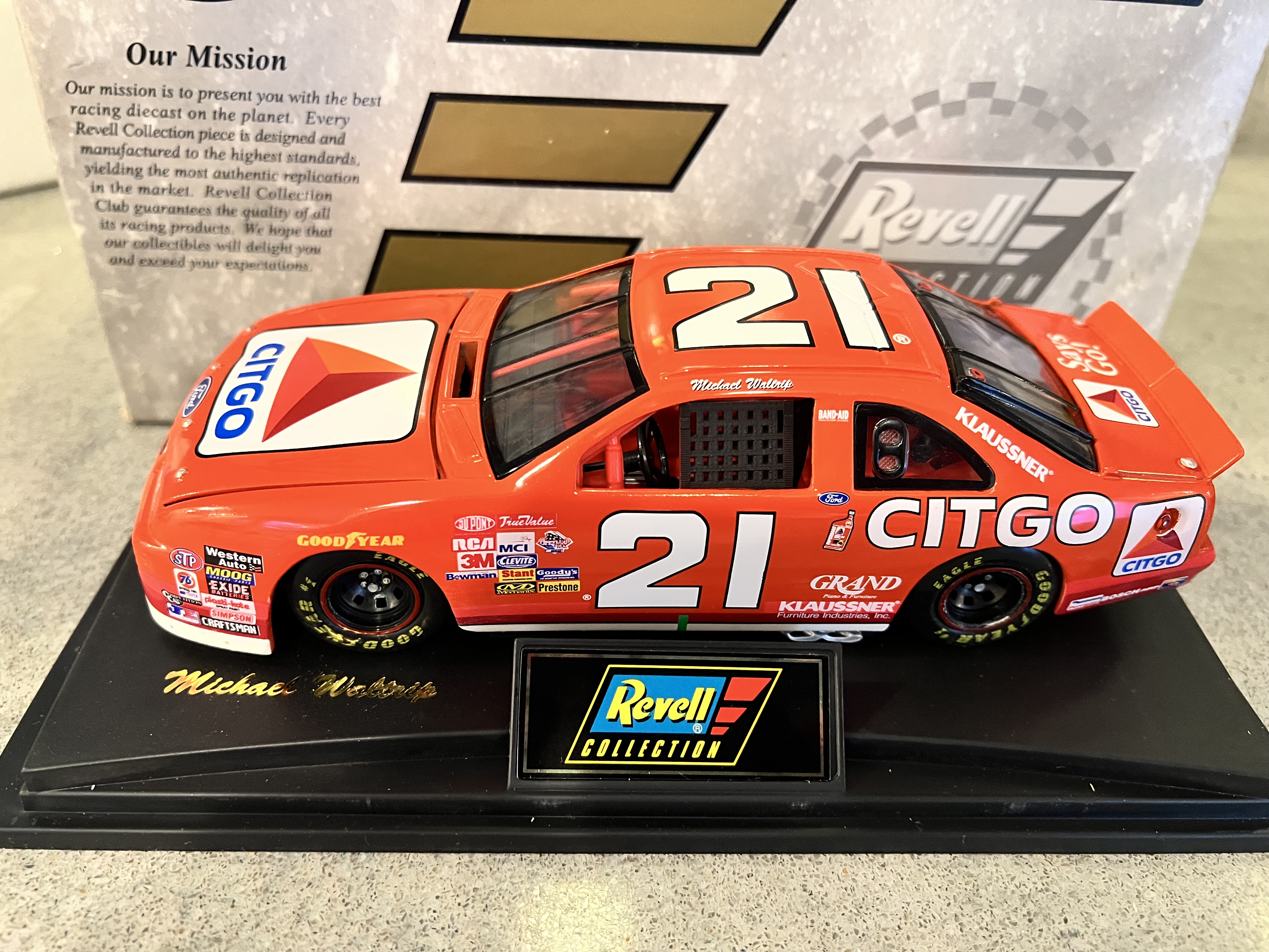 1997 #21 Michael Waltrip Citgo Ford - Revell 1:24