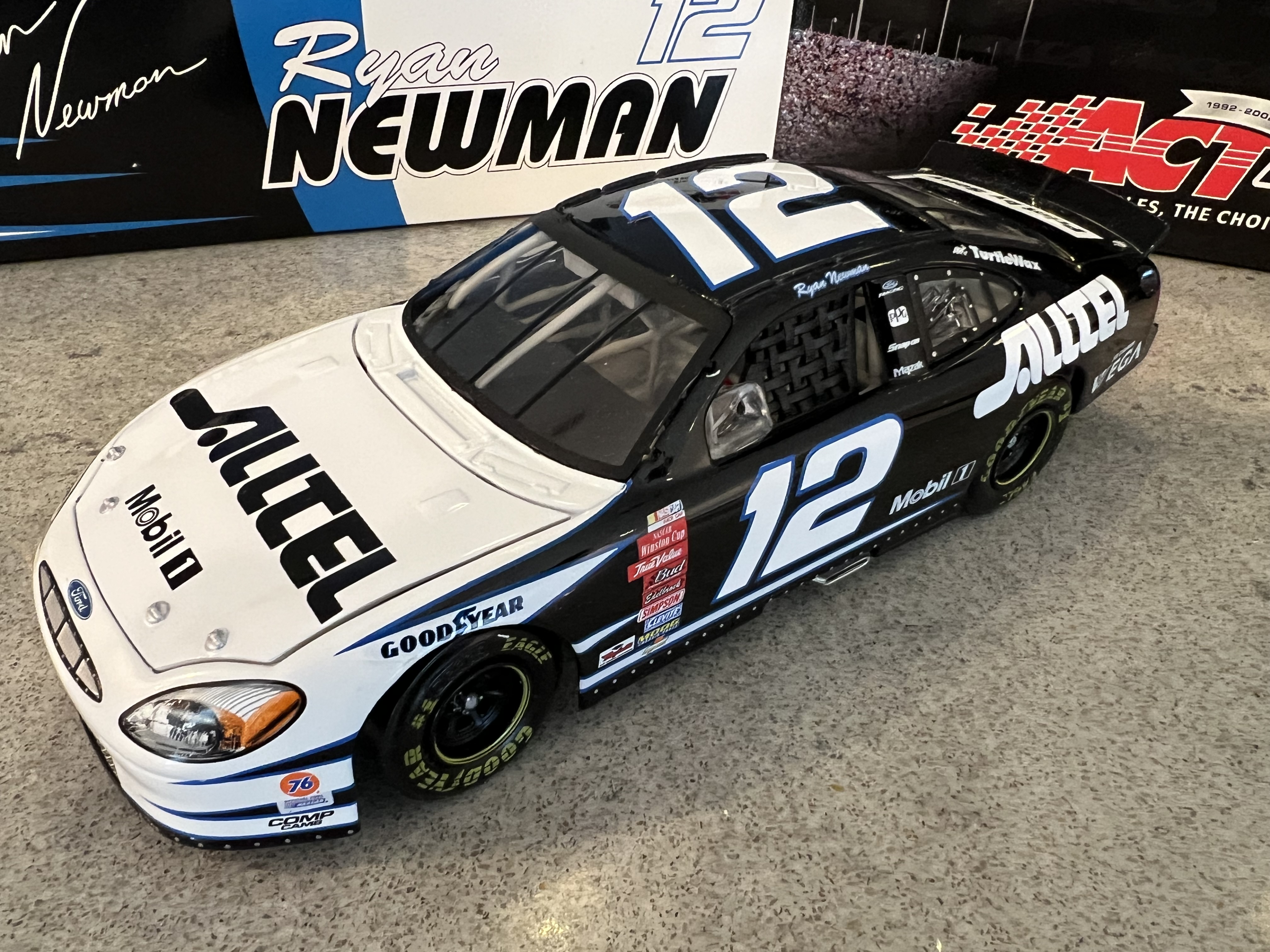 2002 Ryan Newman #12 Alltel Ford Taurus - Action 1:24 1 of 1008