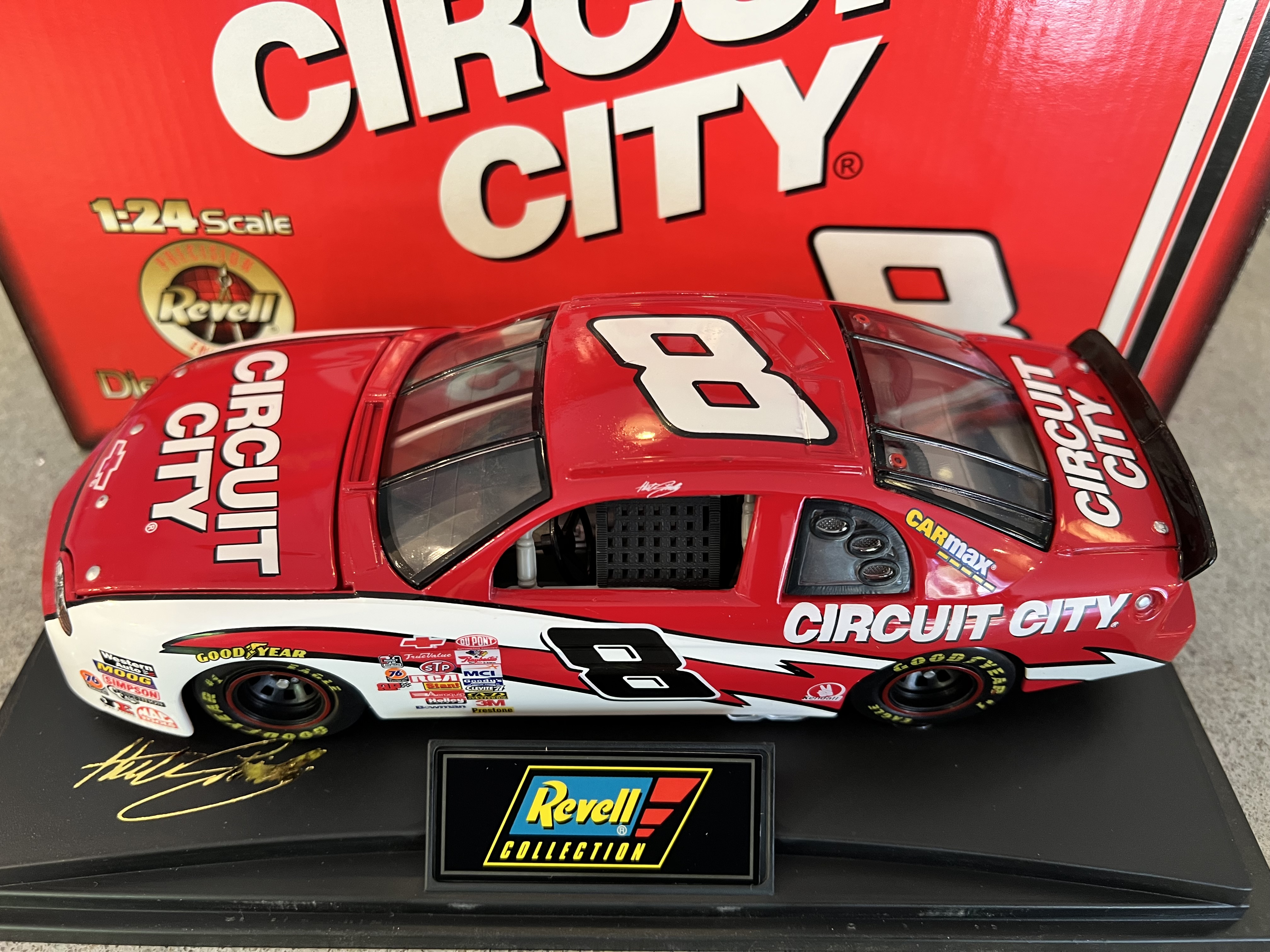 1998 Hut Strickland #8 Circuit City Chevrolet - Revell 1:24
