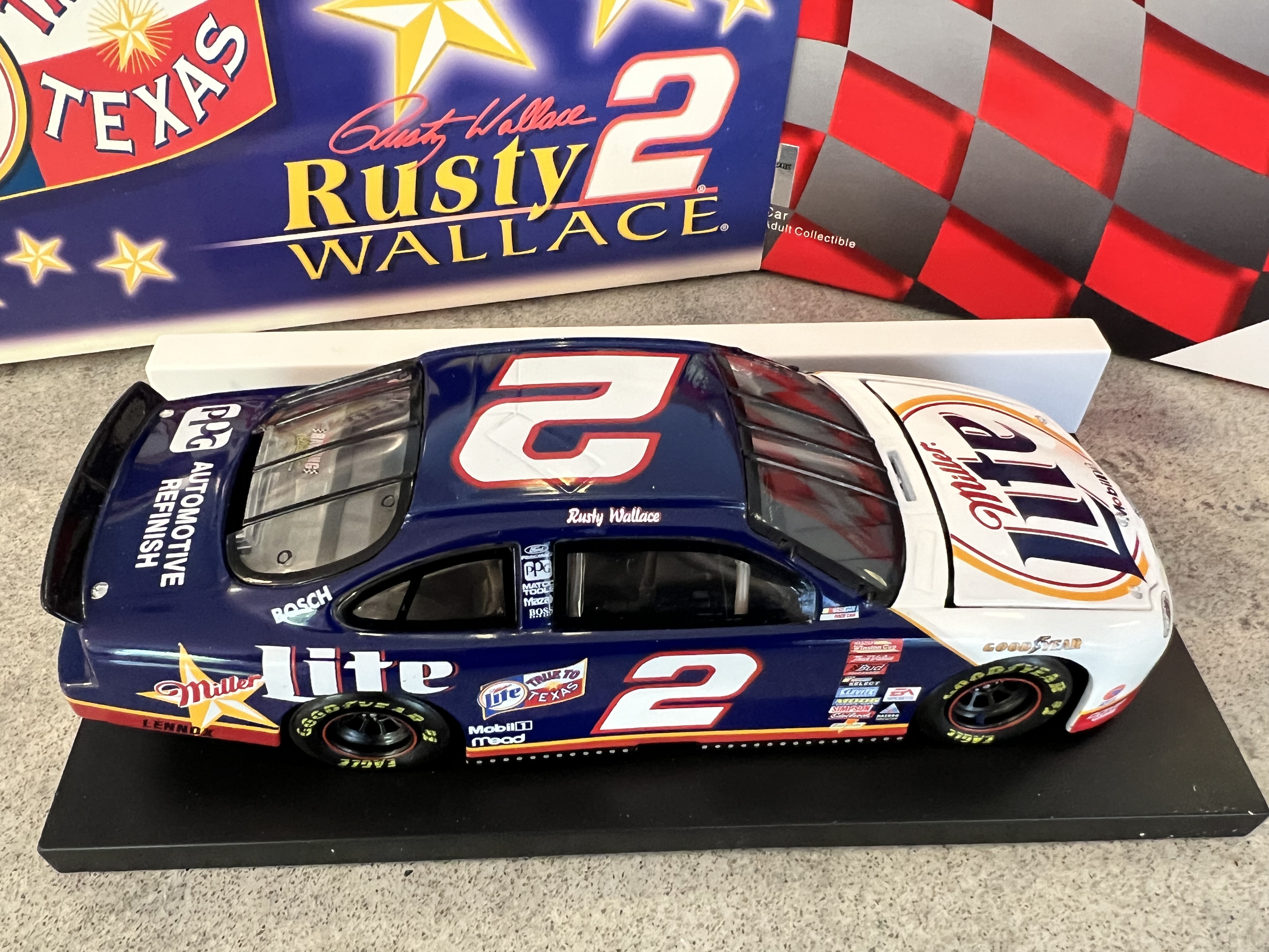 1999 Rusty Wallace #2 Miller / True to Texas Ford - Action 1:24 CWB