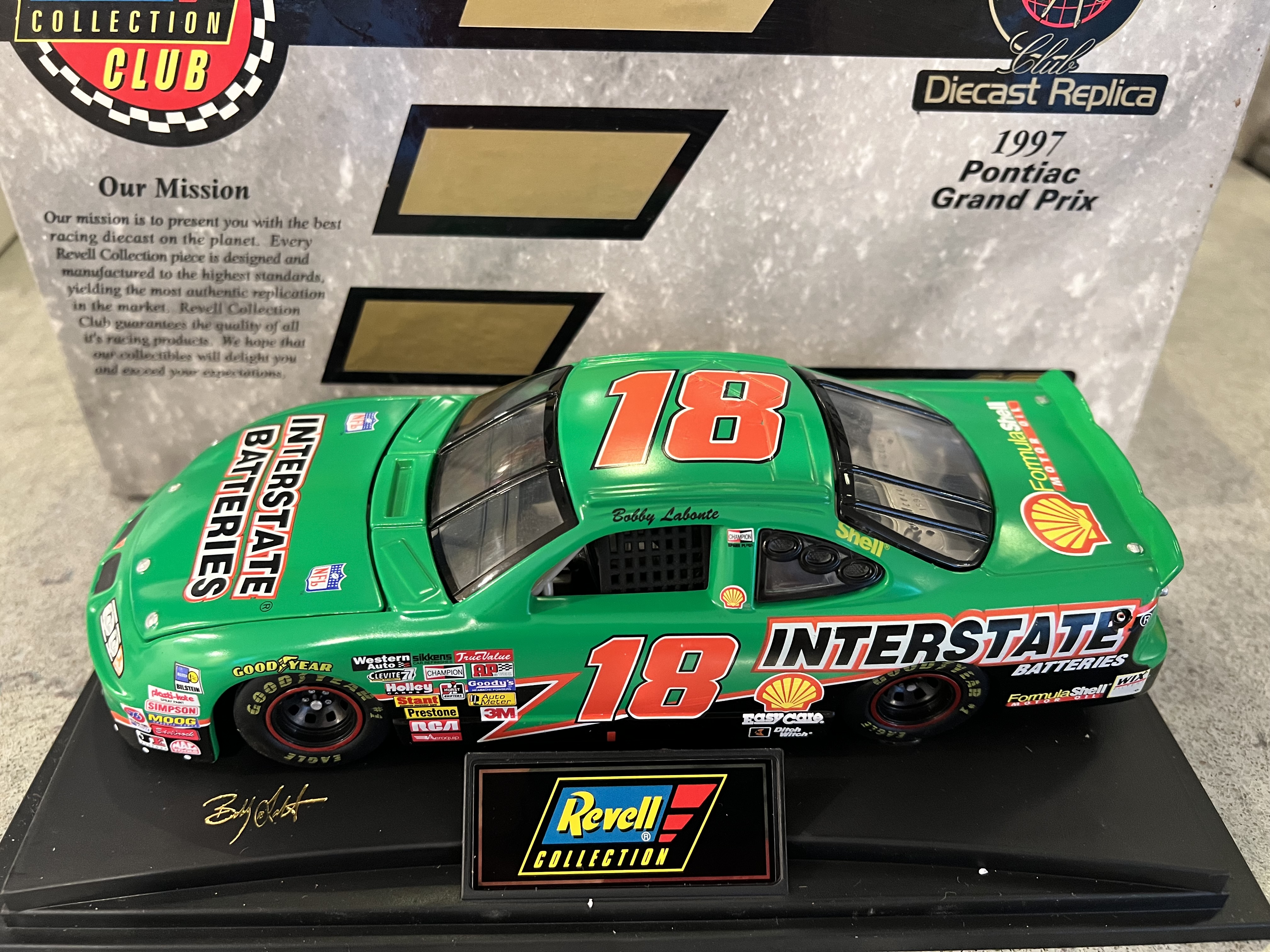1997 Bobby Labonte #18 Interstate Pontiac - Revell 1:24