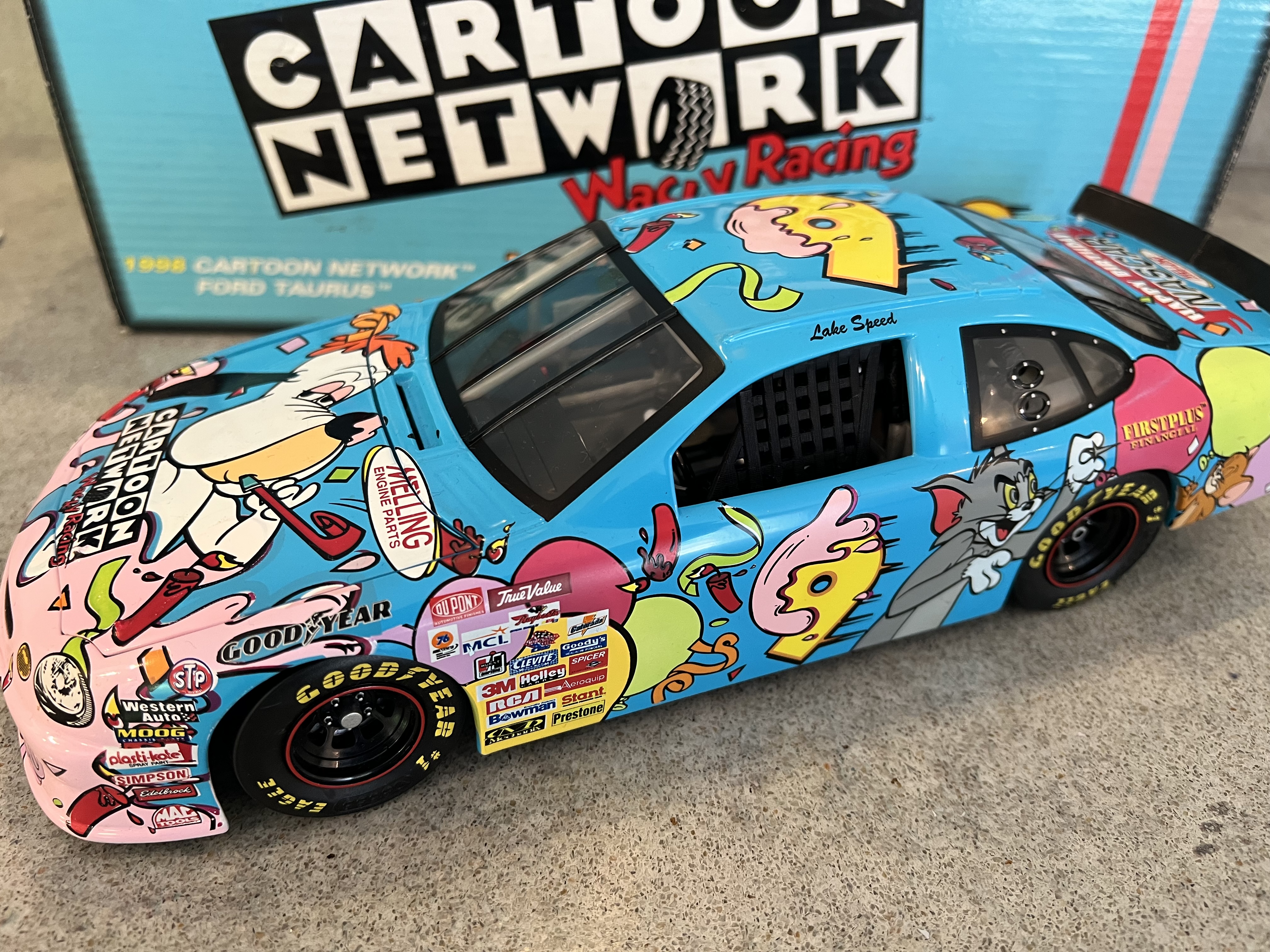 1998 Lake Speed #9 Cartoon Network Wacky Racing Ford - Revell 1:18