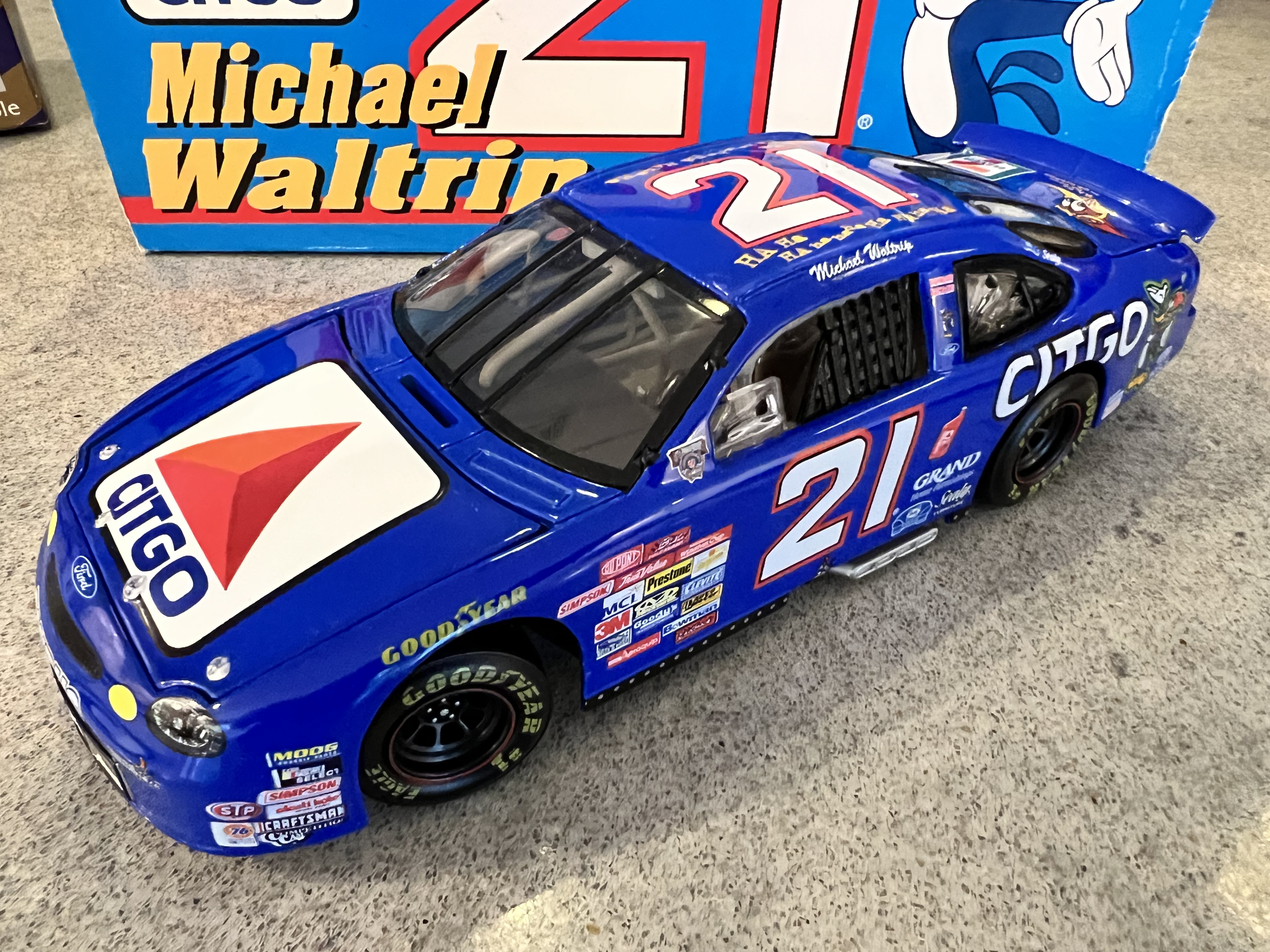 1998 Michael Waltrip #21 Citgo Woody Woodpecker Ford Action 1:24