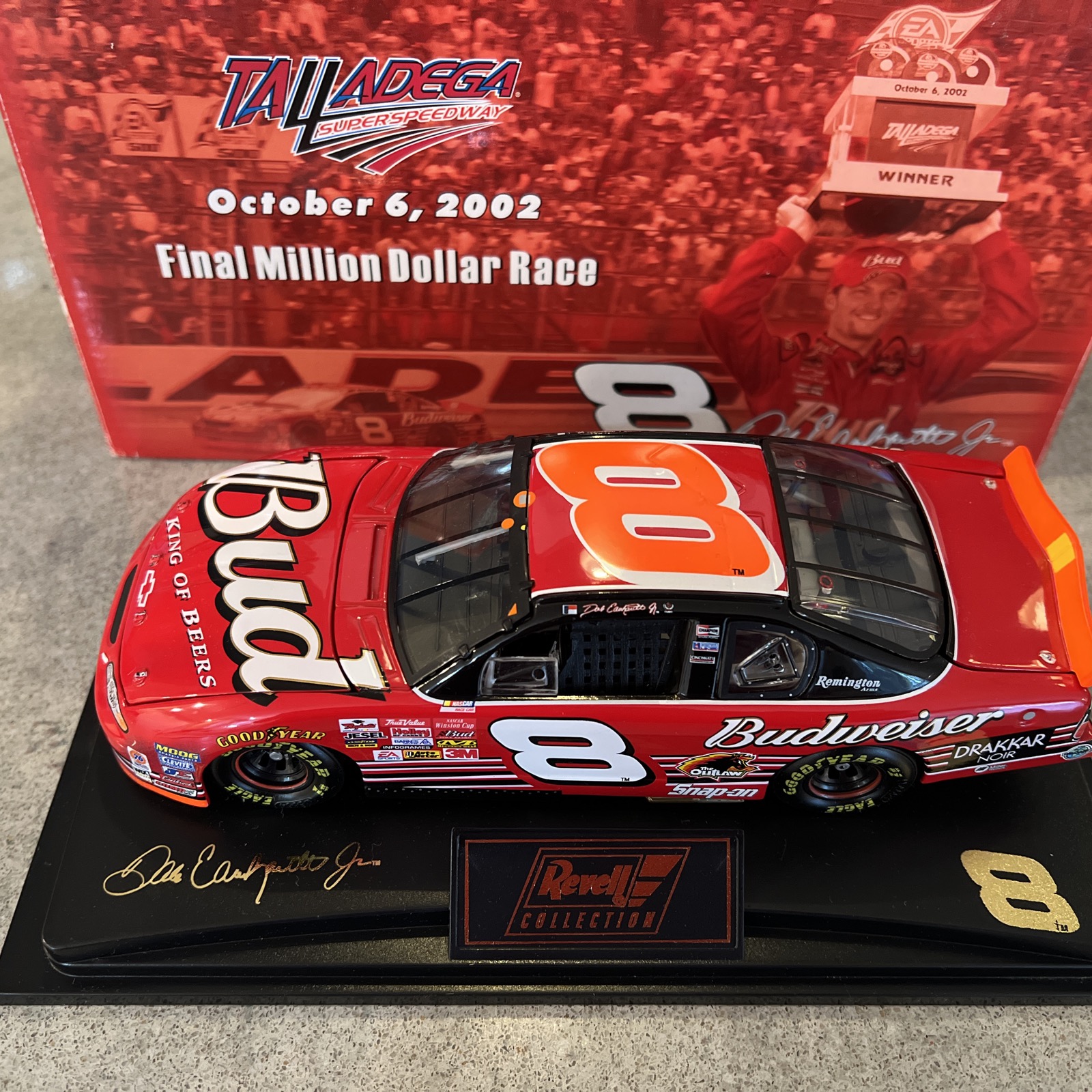 2002 Dale Earnhardt Jr #8 Budweiser Monte Carlo - Talladega Raced Version - Revell 1:24